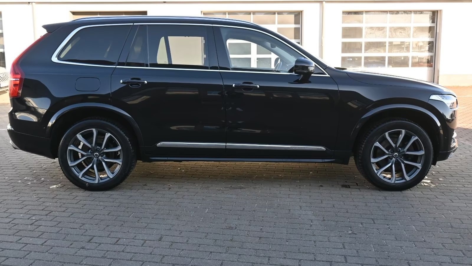 Vozidlo #10113 - Volvo XC90 D5 AWD Inscription 7