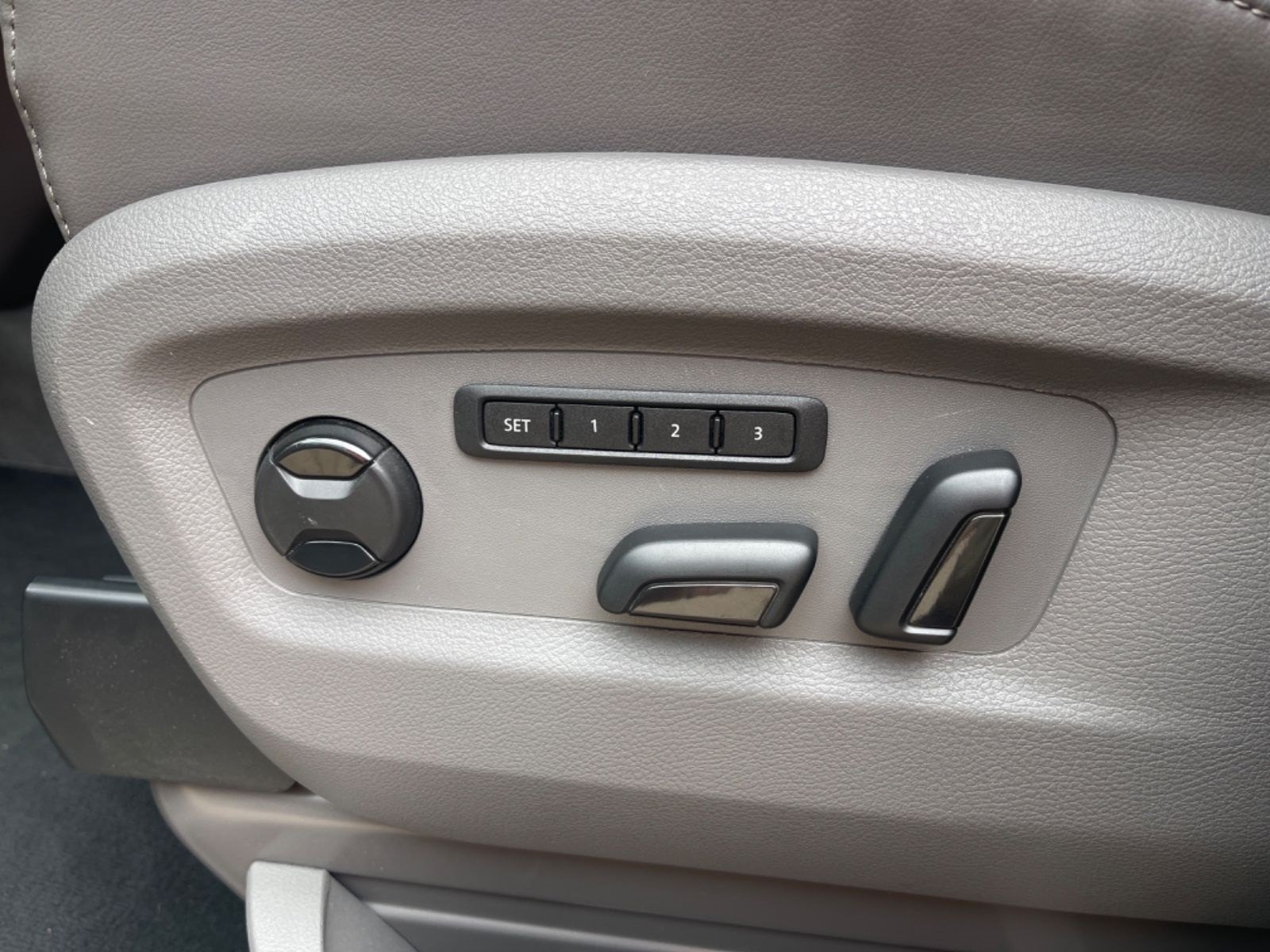 Fahrzeug #10114 - Volkswagen T6.1 California Ocean Edition 4Motion 24