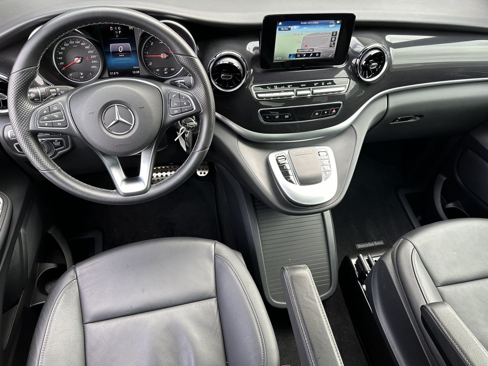 Fahrzeug #10180 - Mercedes-Benz V 300 d Lang Sport-Edition 8