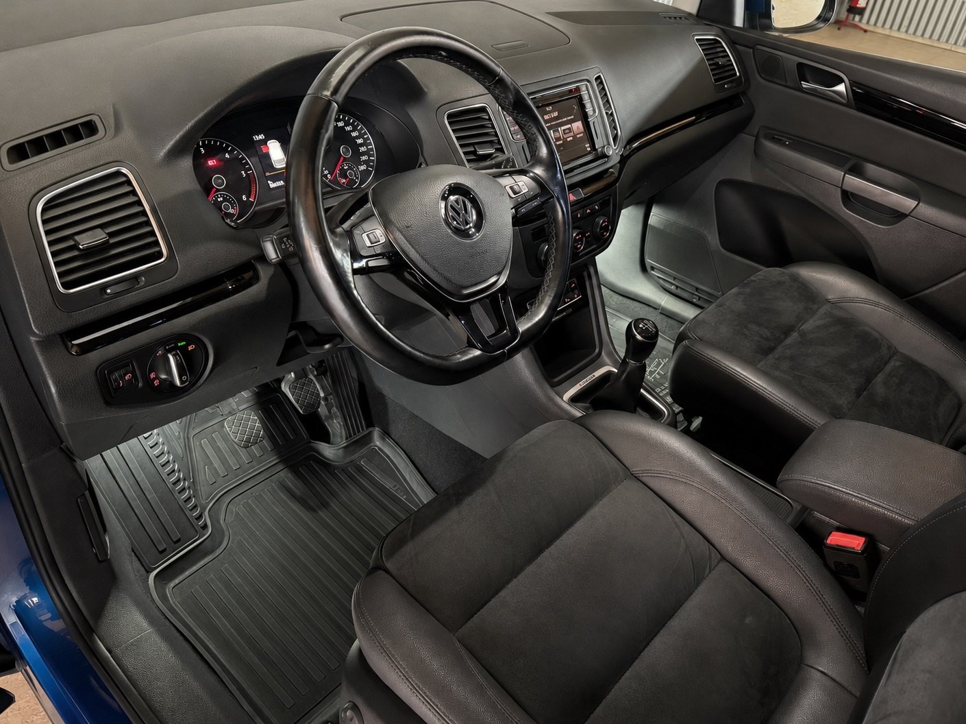 Fahrzeug #10184 - Volkswagen Sharan Highline 4Motion 13