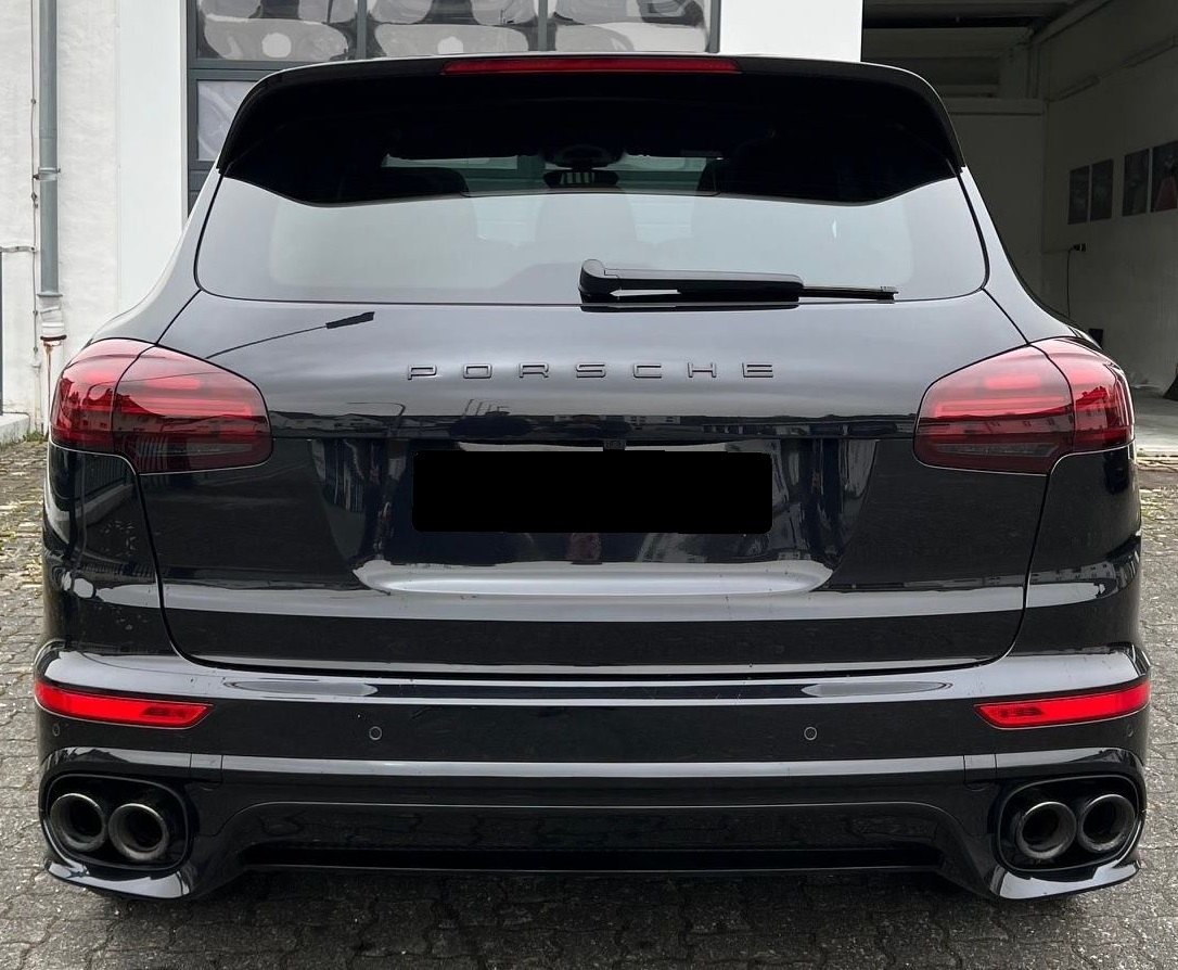Fahrzeug #10188 - Porsche Cayenne S Platinum Edition 3