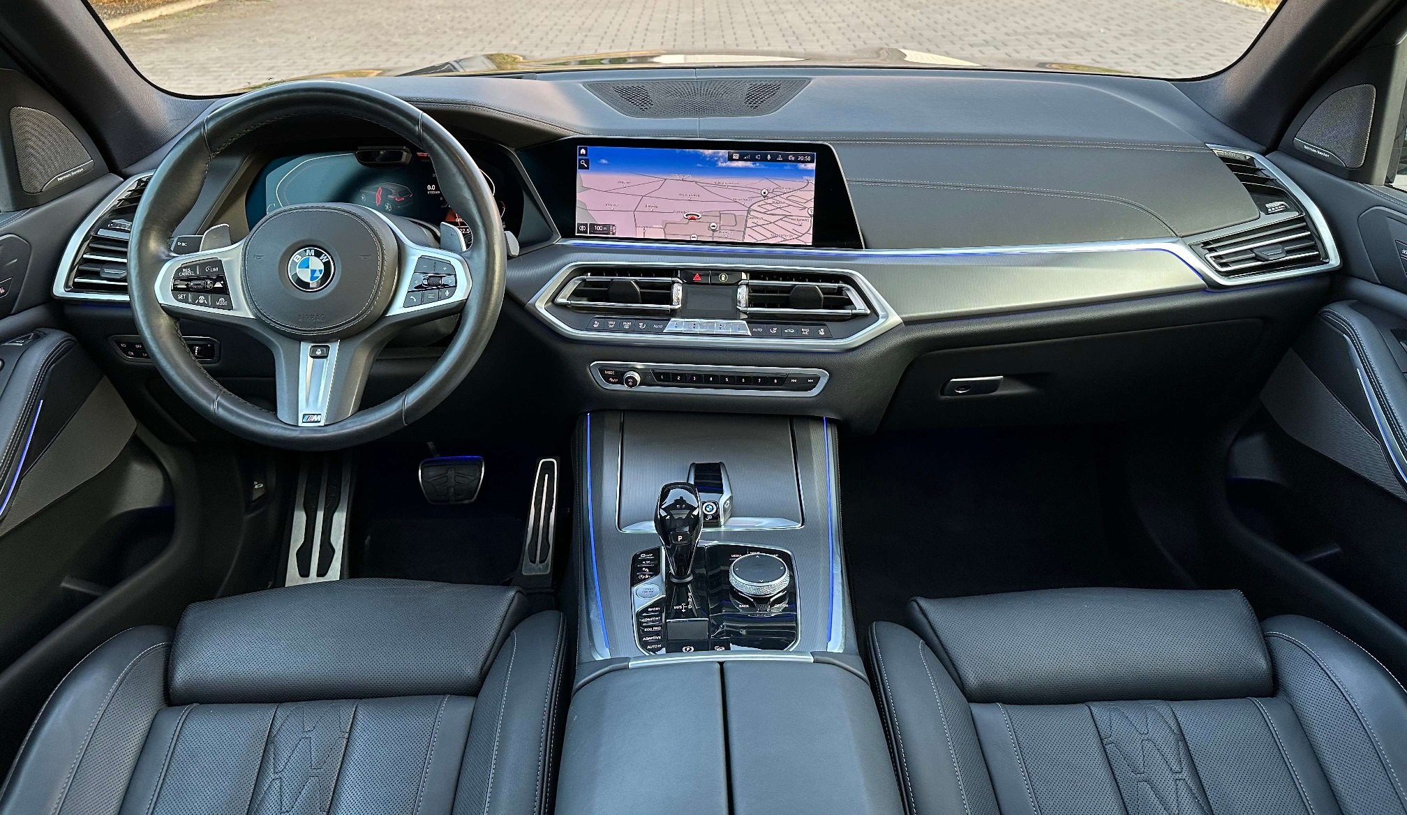 Vehicle #10175 - BMW X5 xDrive40i M Paket 12
