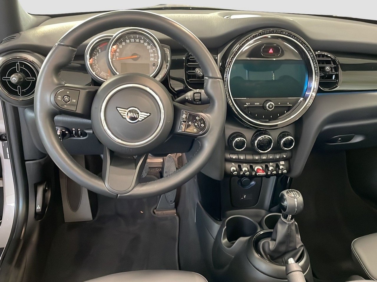 Vehicle #10179 - MINI MINI One Cabrio 14