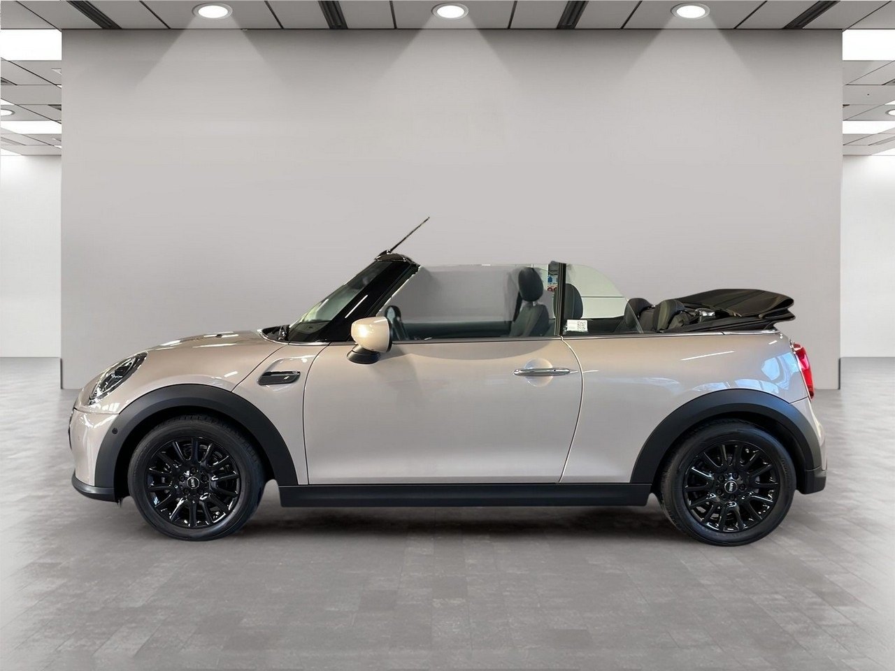 Vehicle #10179 - MINI MINI One Cabrio 9