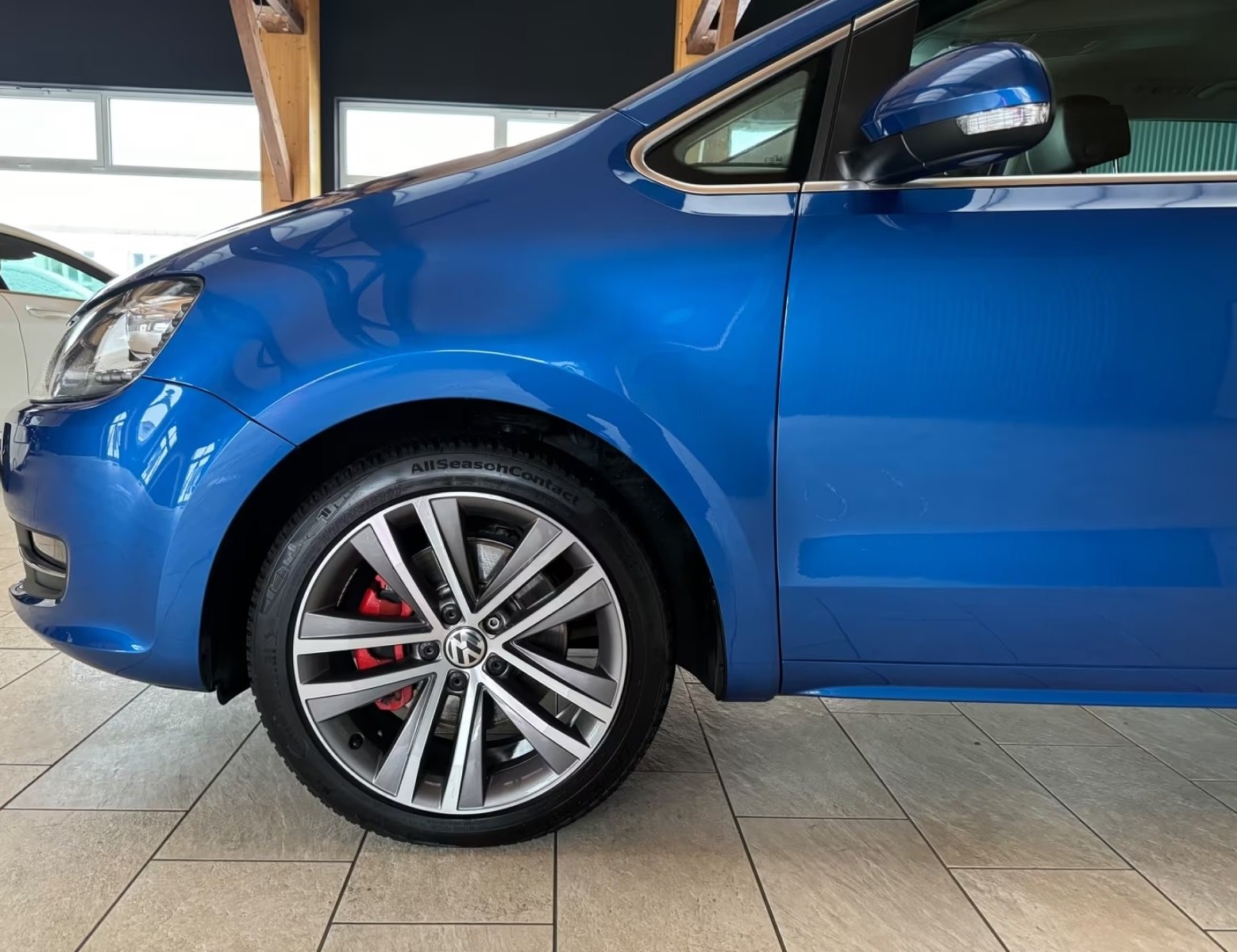 Vehicle #10184 - Volkswagen Sharan Highline 4Motion 8