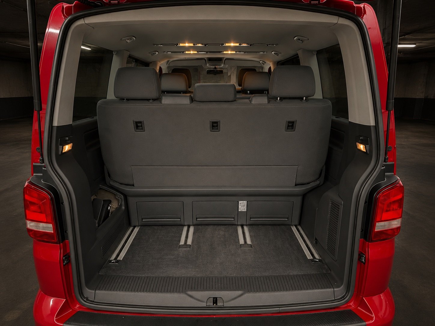 Vehicule #10185 - Volkswagen T5 Multivan Special 2.0 TDI 4Motion 11