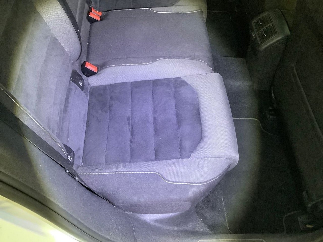 Vehicule #10186 - Volkswagen Golf VII 1.4 TSI Highline BlueMotion 23