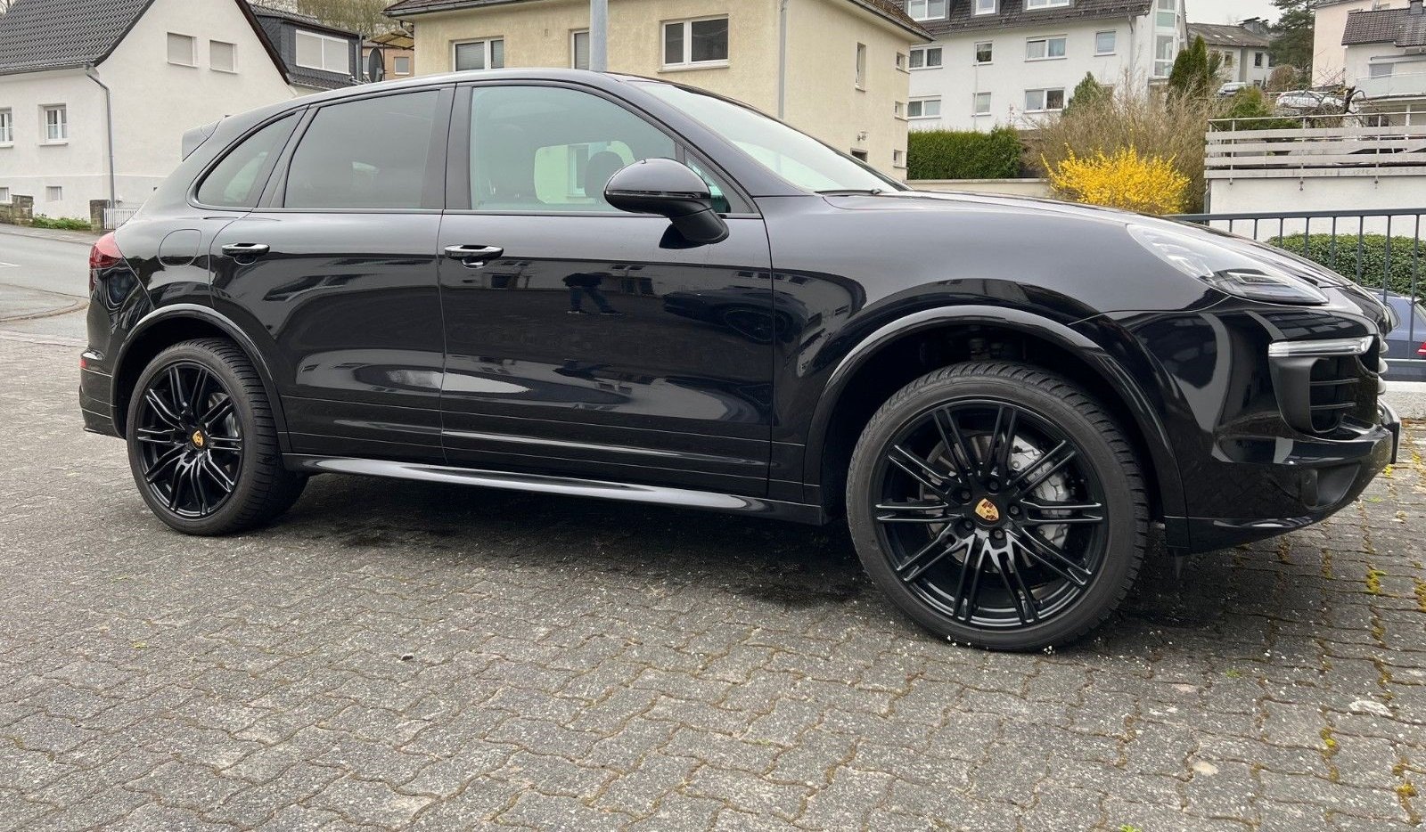 Vehicule #10188 - Porsche Cayenne S Platinum Edition 2
