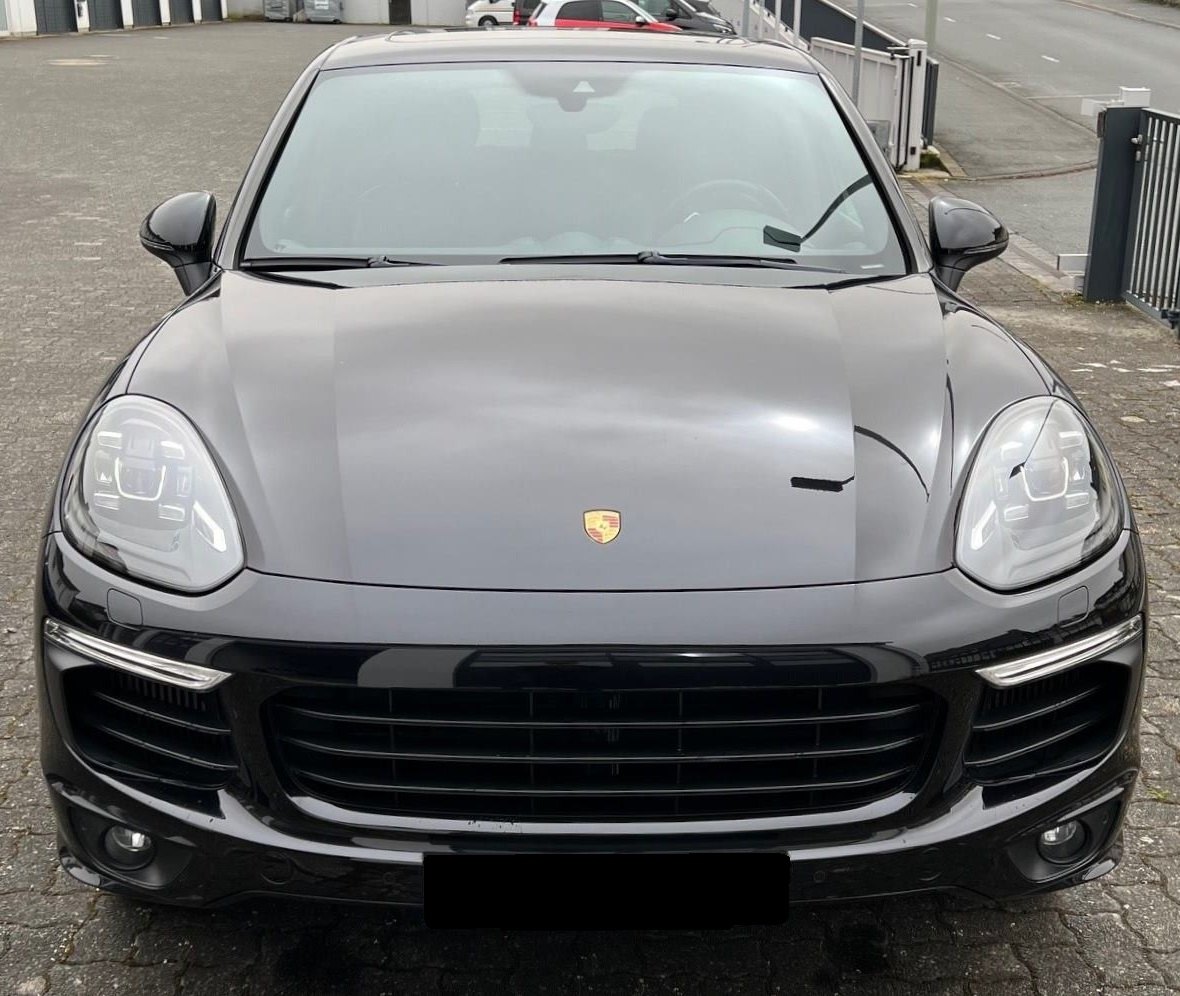 Vehicule #10188 - Porsche Cayenne S Platinum Edition 4