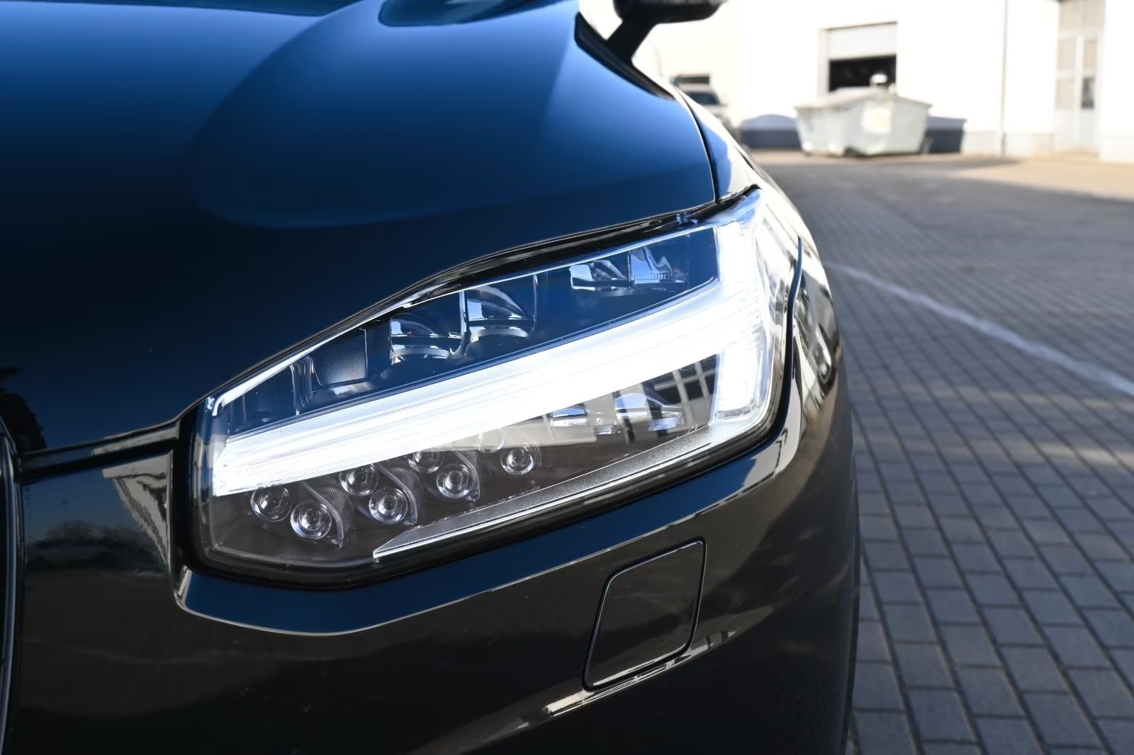 Veicolo #10113 - Volvo XC90 D5 AWD Inscription 10