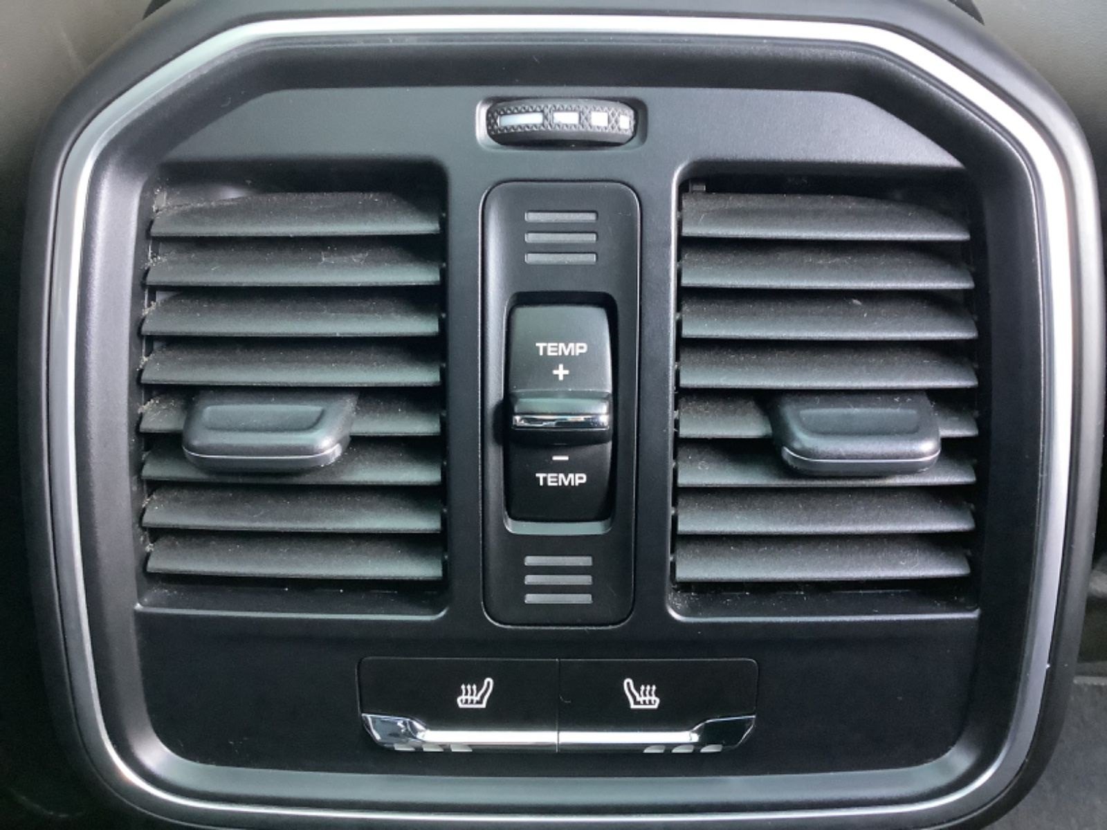Veicolo #10182 - PORSCHE Macan 10
