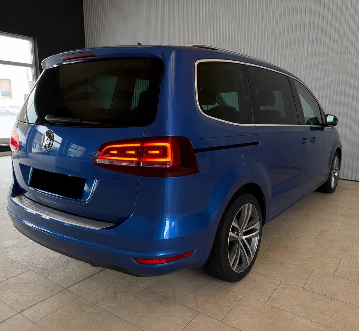 Veicolo #10184 - Volkswagen Sharan Highline 4Motion 5