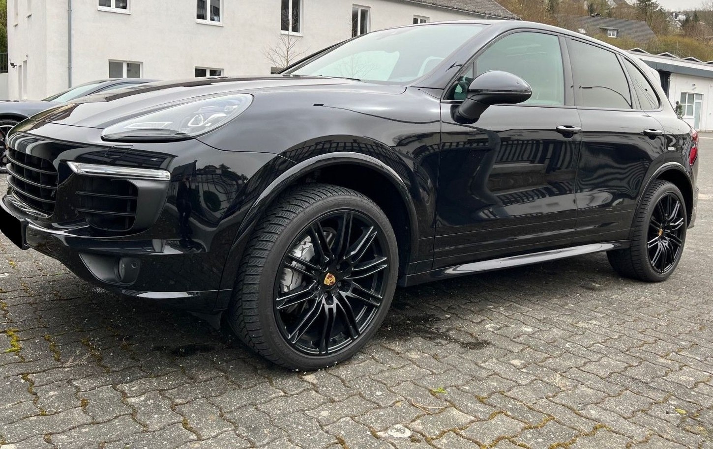 Veicolo #10188 - Porsche Cayenne S Platinum Edition