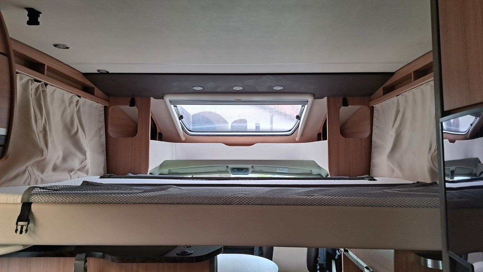 Voertuig #10177 - Knaus Sky Wave 650 MF 18