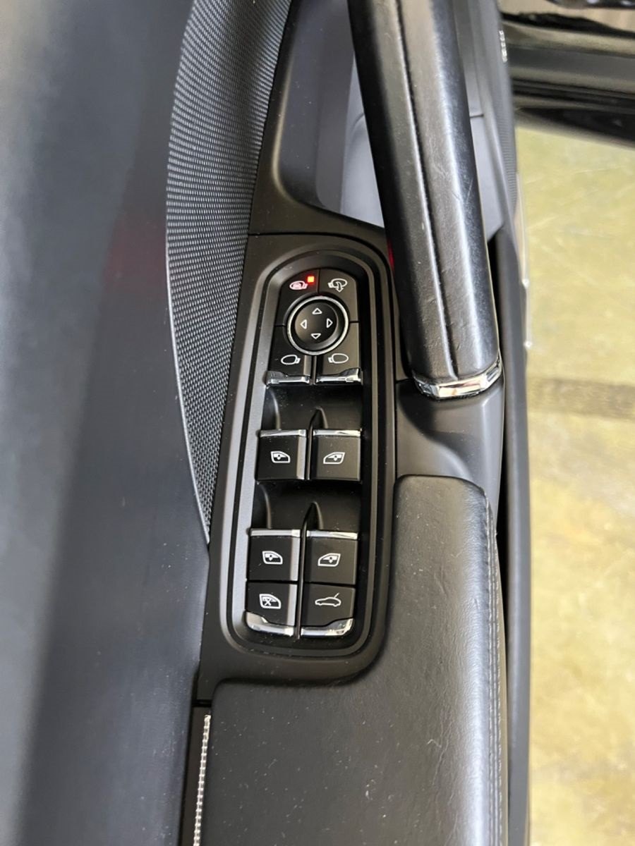 Voertuig #10188 - Porsche Cayenne S Platinum Edition 10