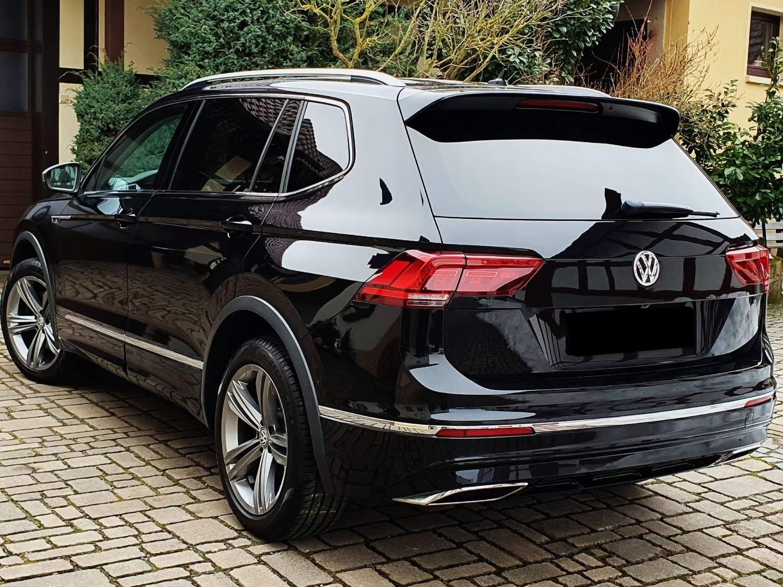 Voertuig #10191 - Volkswagen Tiguan Allspace R-Line Highline 4Motion 3