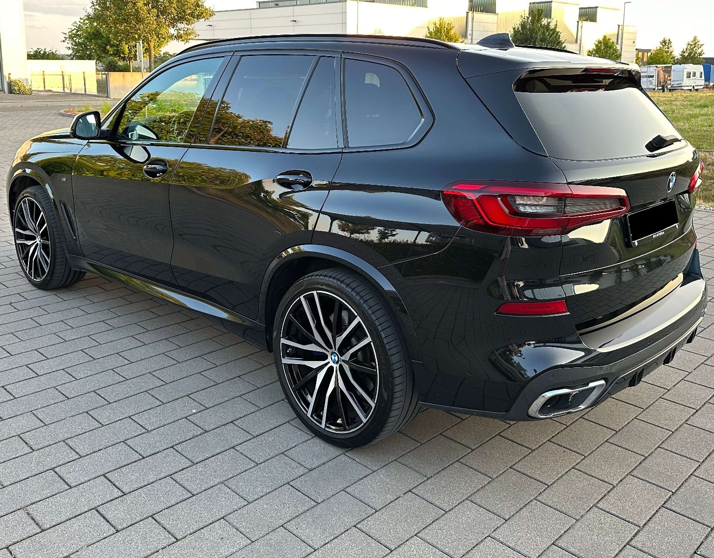 Pojazd #10175 - BMW X5 xDrive40i M Paket 4