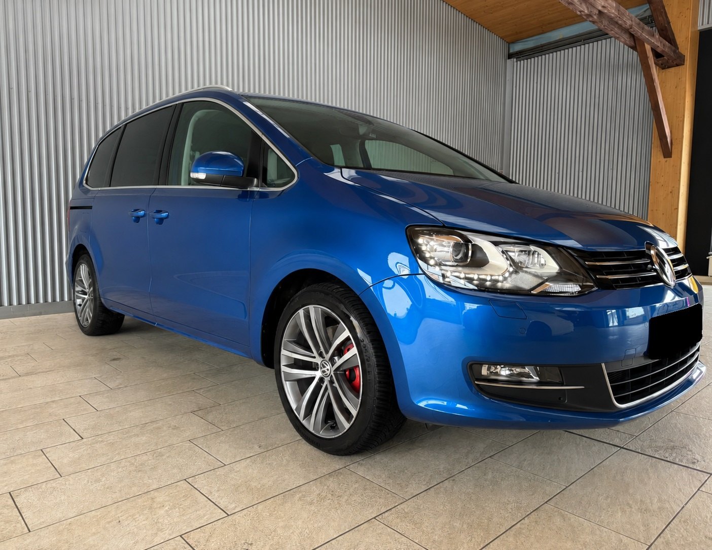 Pojazd #10184 - Volkswagen Sharan Highline 4Motion